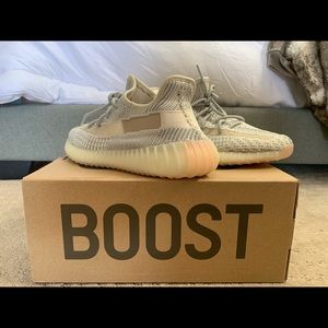 Yeezy Boost 350 V2